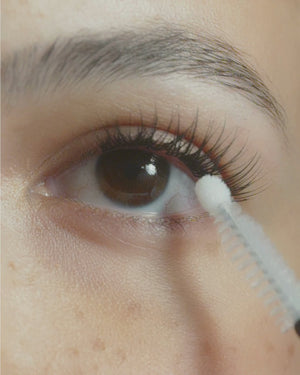 At-home lash extensions essentials kit